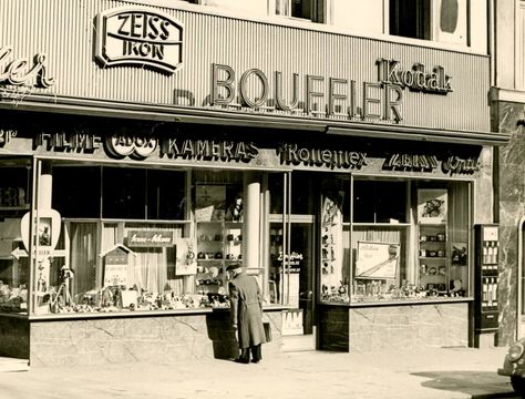 Brillen Bouffier Außenansicht Archiv Foto